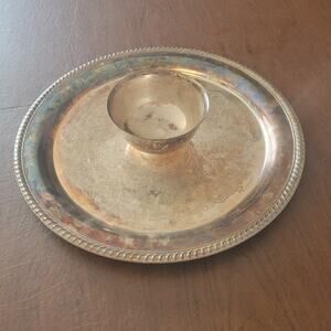 Vintage WM Rogers Silverplate 15"   Chip & Dip Vegetable Platter tray